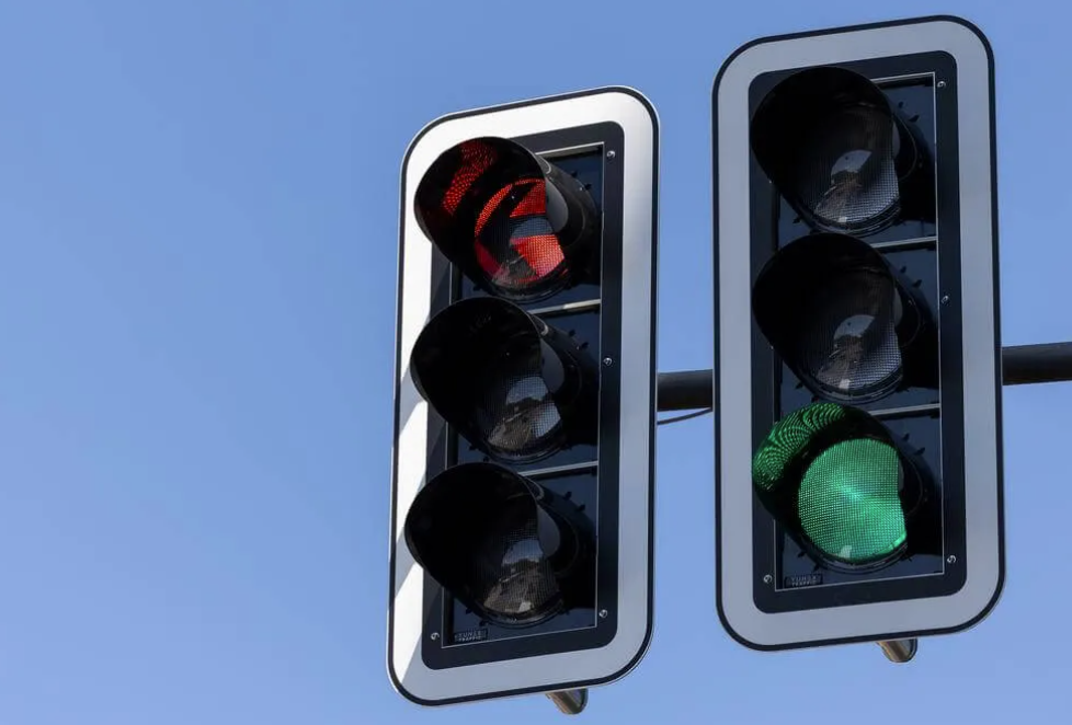 Nýtt námskeið hjá Rafmennt: Alþjóðlega vottuð þekking á umferðarljósum og stýringum